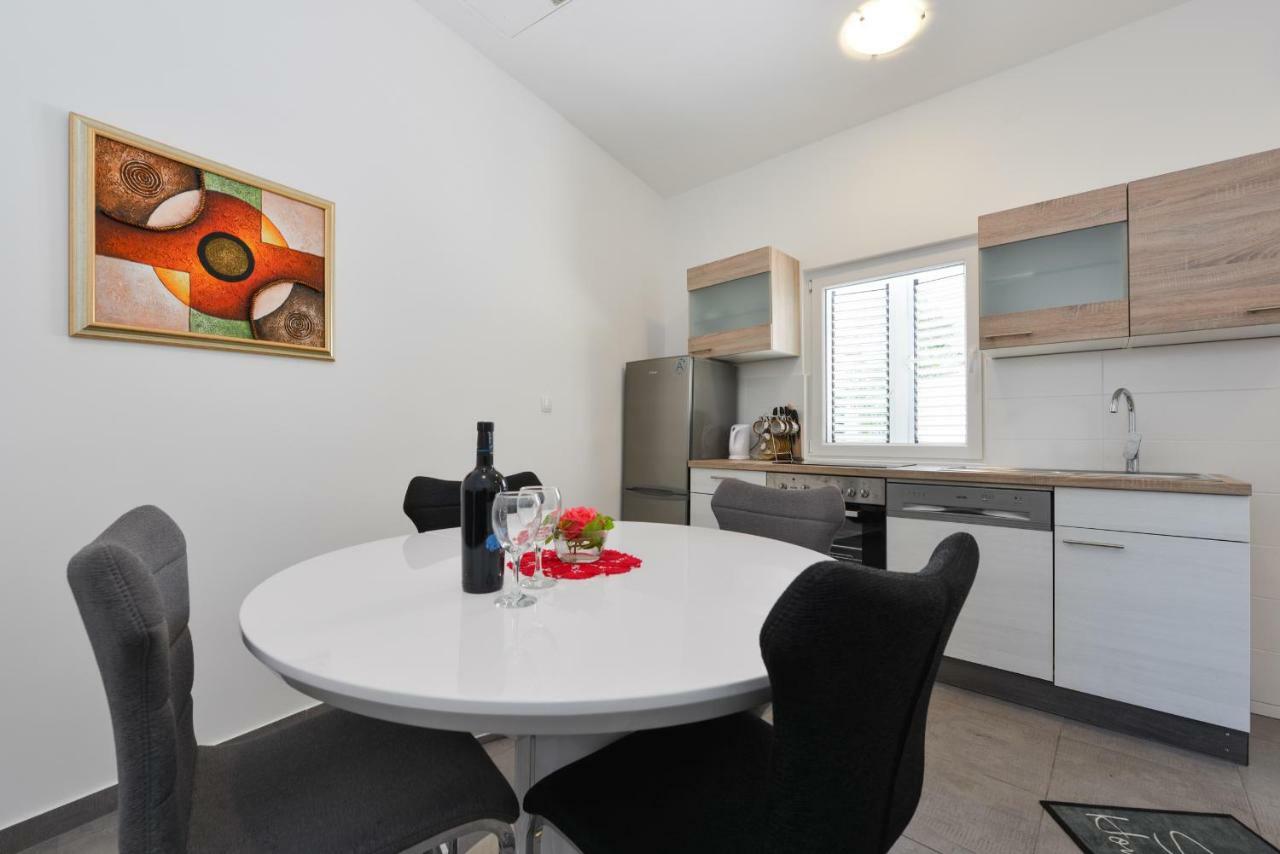 Apartmani Mandic With Parking Zadar Exterior foto