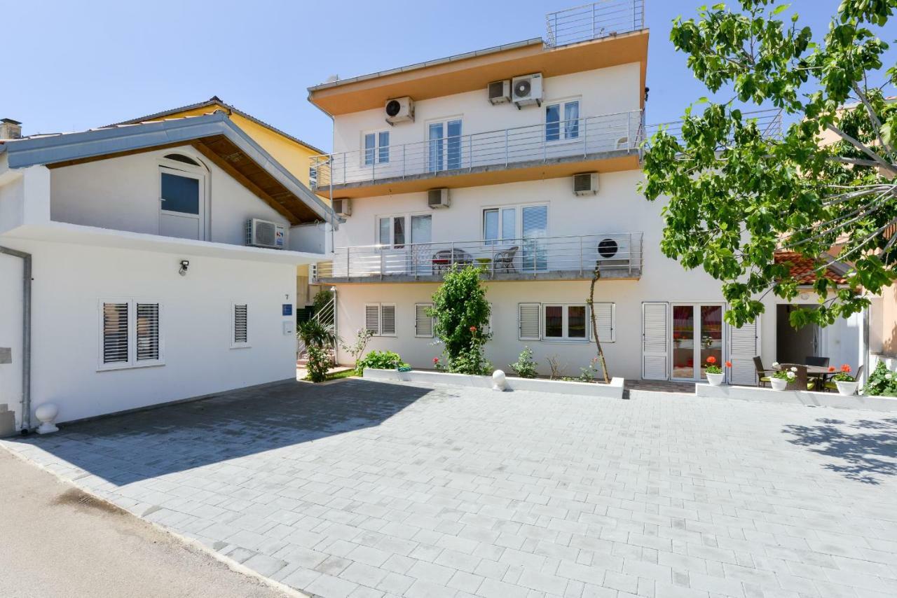 Apartmani Mandic With Parking Zadar Exterior foto