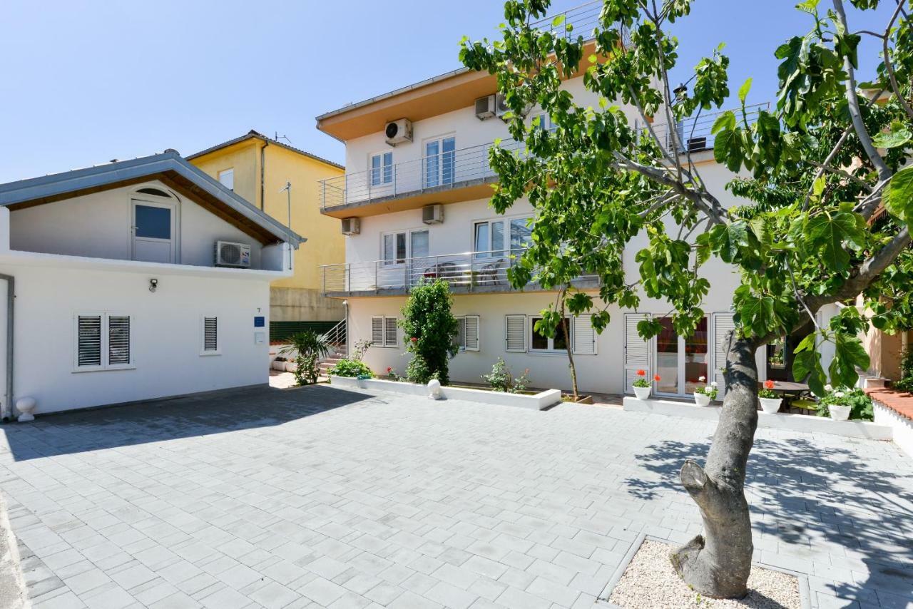 Apartmani Mandic With Parking Zadar Exterior foto
