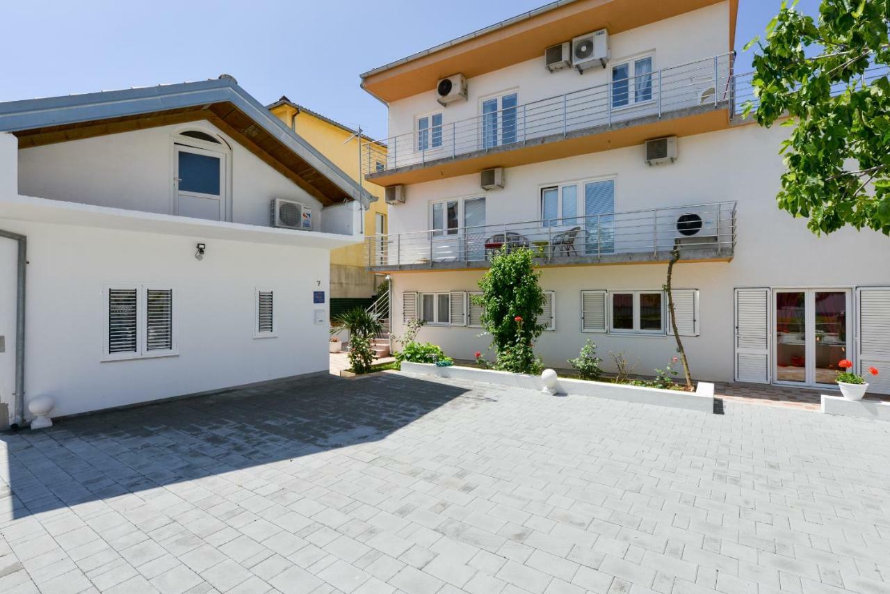 Apartmani Mandic With Parking Zadar Exterior foto