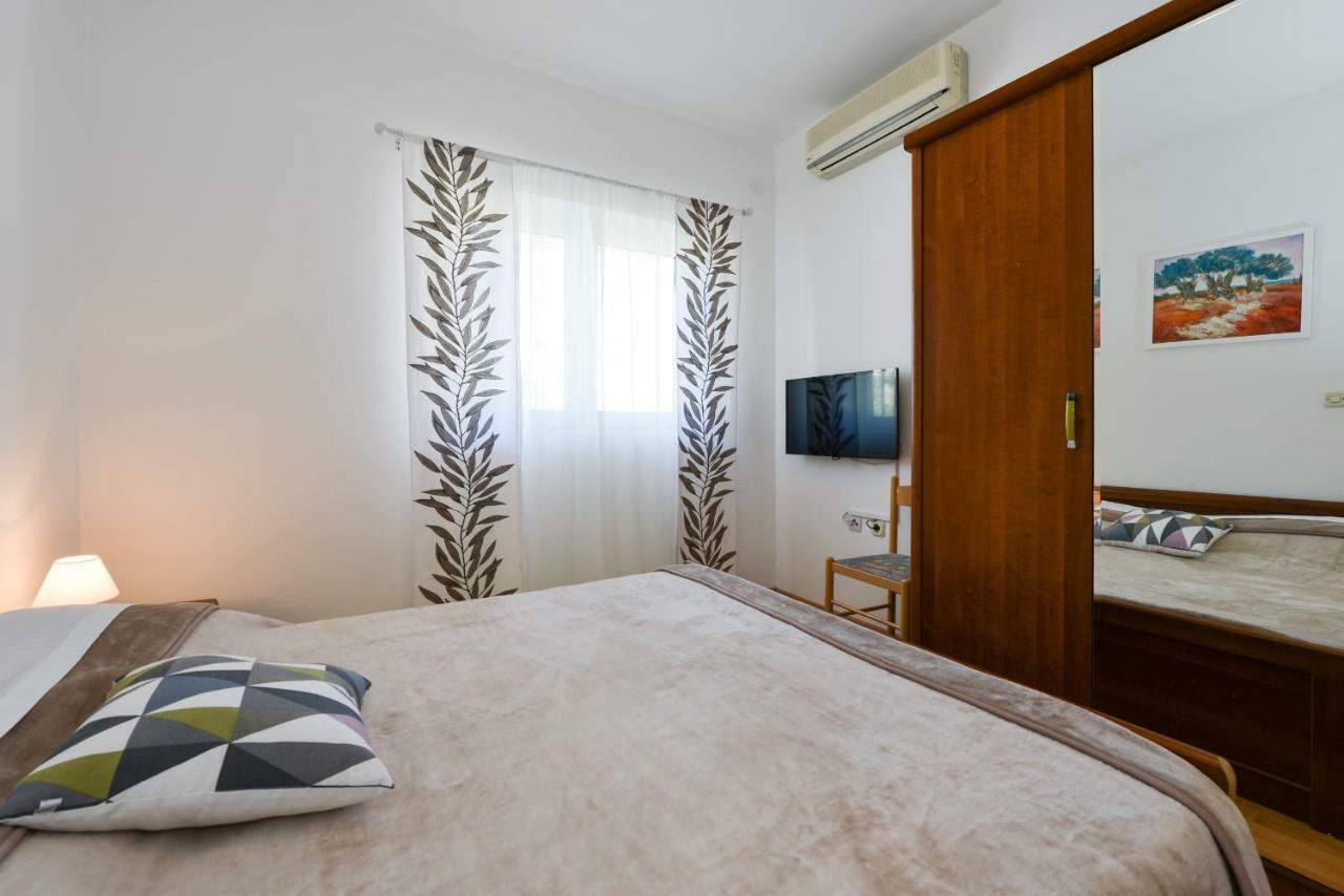 Apartmani Mandic With Parking Zadar Exterior foto